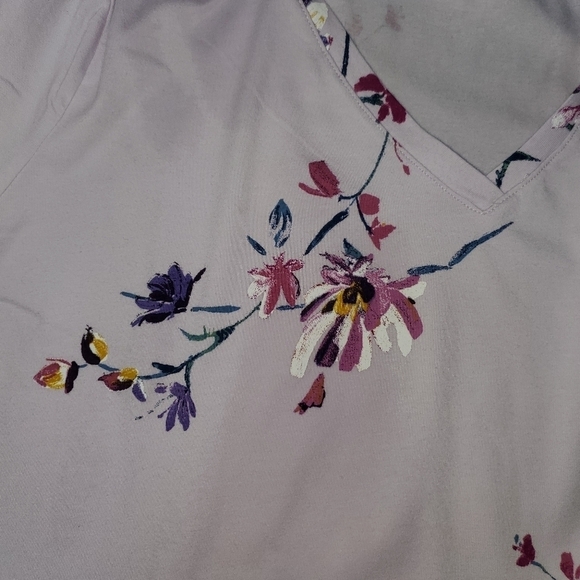 NWT AVA & VIV Purple V neck T-shirt - Picture 8 of 10